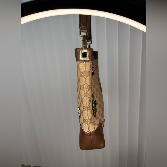 Gucci Tan and Brown Monogram Shoulder Bag - Picture 9 of 16